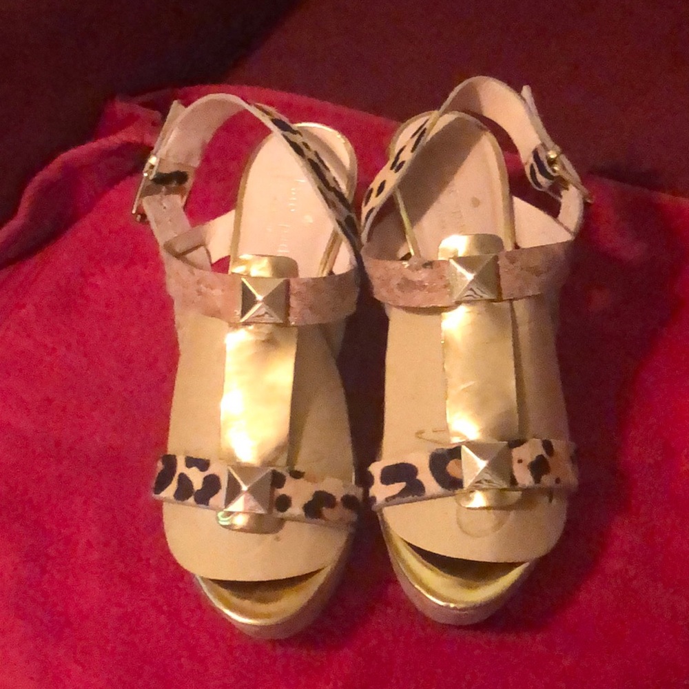 LKate ♠️ Spade wedge sandals